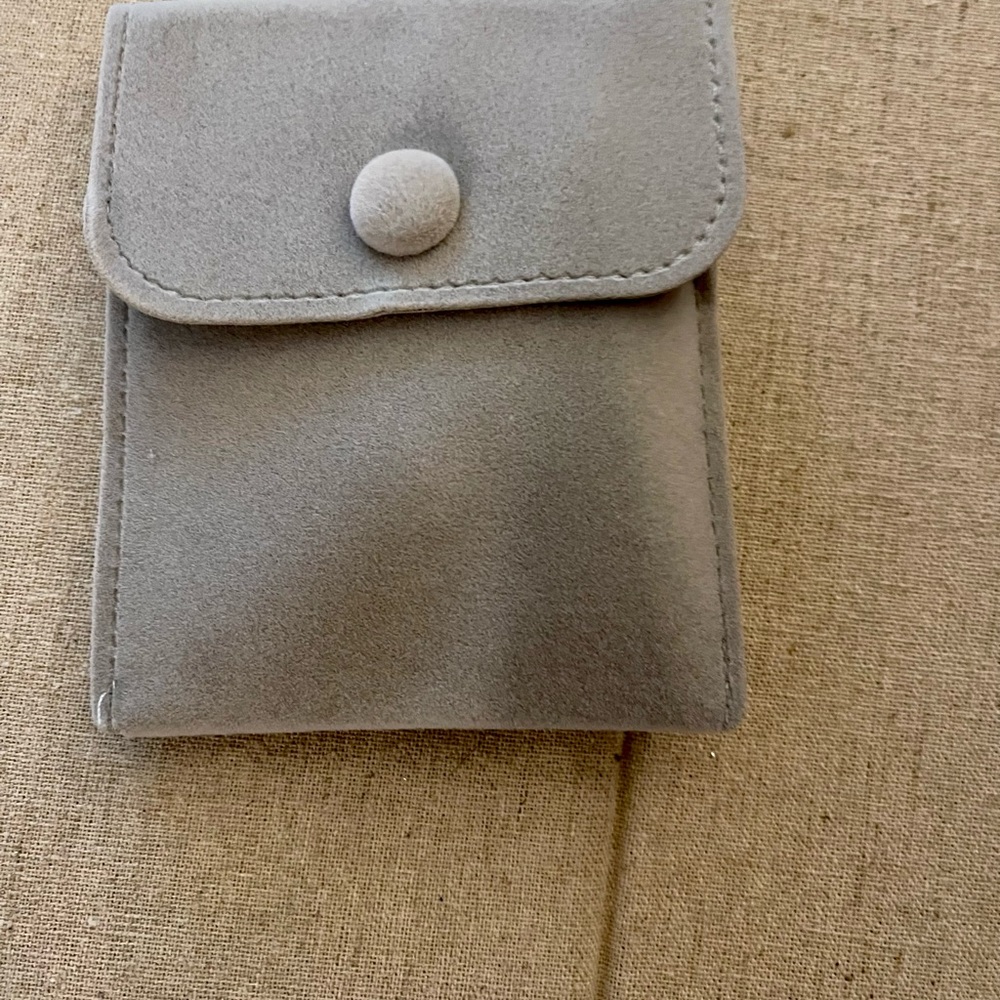 Pearl Earring in Gold with Pave Diamond NEW - Picture 5 of 7